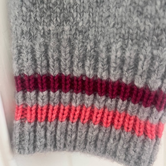 Krimson Klover Gray and Pink après Cowl Neck Sweater - Picture 6 of 6